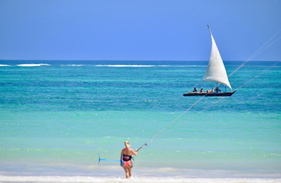 Kitesurf en H2O Extreme en Diani Beach, Kenia